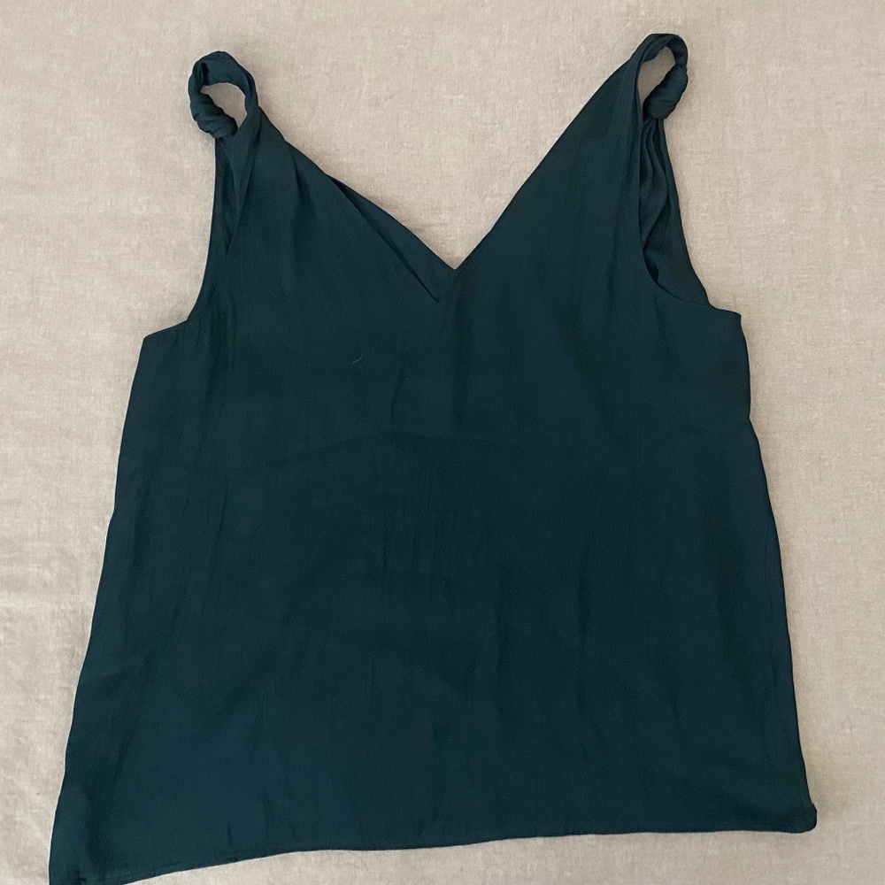 Paige Tank - Picture 2 of 3